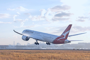 Qantas launch massive flight sale on tickets to USA - Travel News -  delicious.com.au